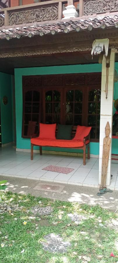 Shalana Homestay- Formerly Teka Teki House Guest house Seminyak (Bali)